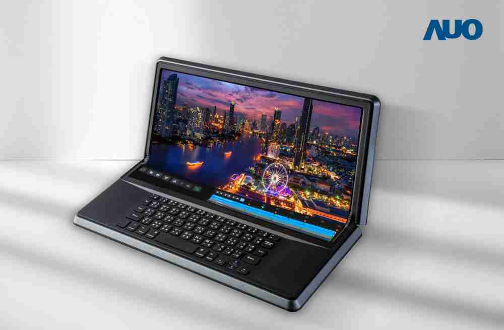 PG国际14.6吋Micro LED折迭显示屏幕，，，搭配半径4mm的弯折绞炼，，，以及高画素、、、、高亮度、、、高对比度的显示技术特点，，，即便在大视角下仍保有绝佳色相与亮度